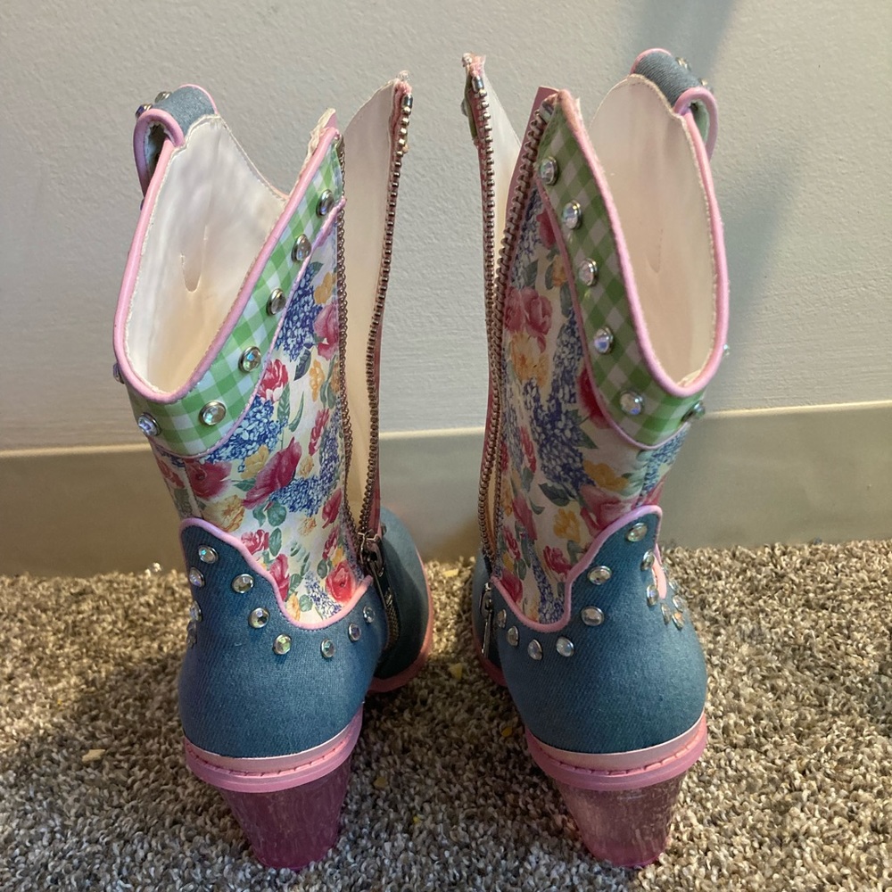 Dolls Kill Cowgirl boots - Picture 6 of 6